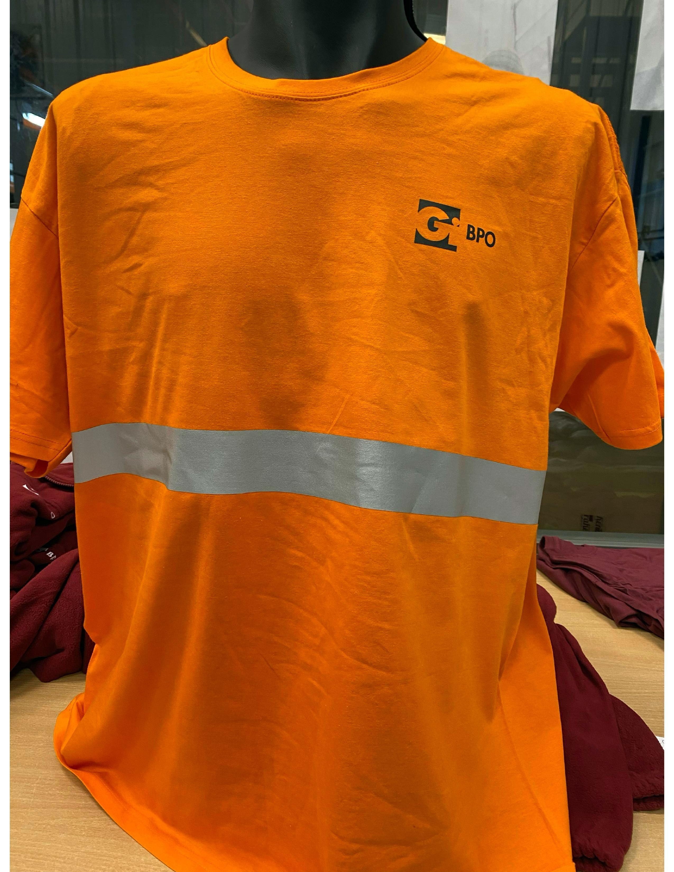 CAMISETA NARANJA BANDA T-L.